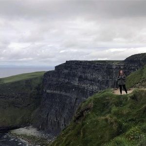 Meet your Posher, Katelyn